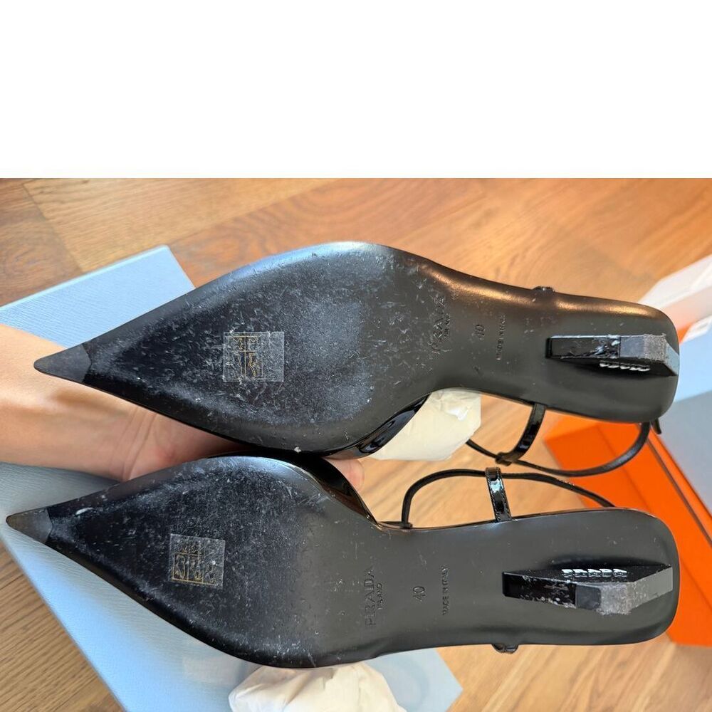 PRADA patent t-strap heels - Picture 6 of 6